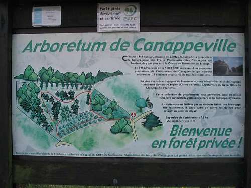 Canappeville_Arboretum_Pancarte_entree-500x375